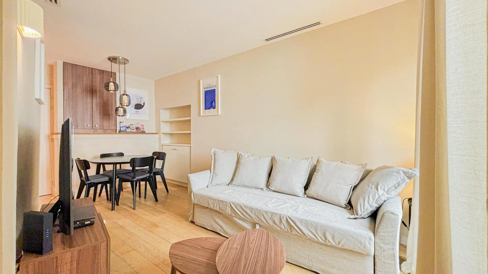 Apartment Place Rossetti - Wifi, Ac, 2Pers Nice